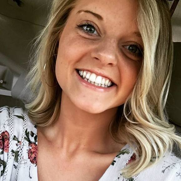 Meet your Posher, Shaelyn - Picture 1 of 1